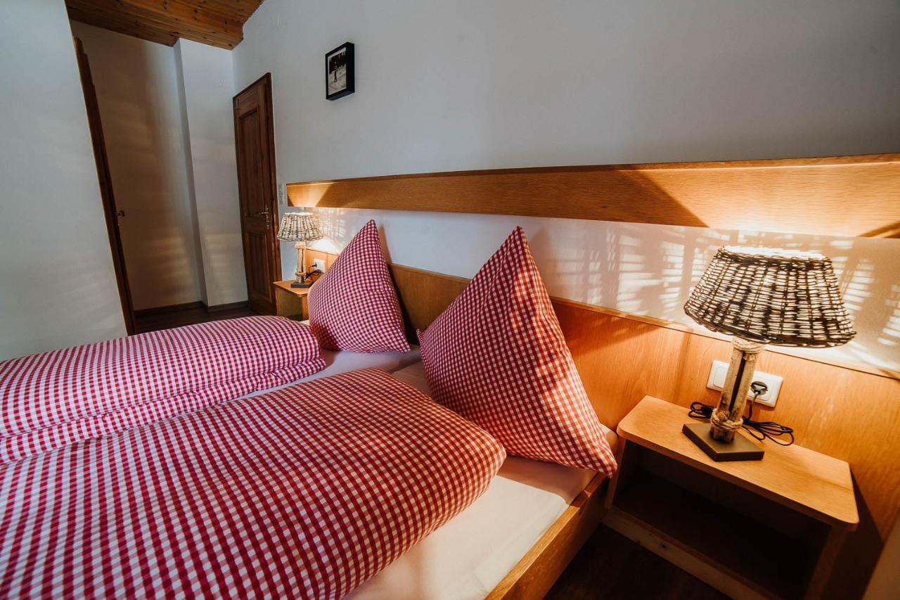 Inn Berggasthof Hochproeller
